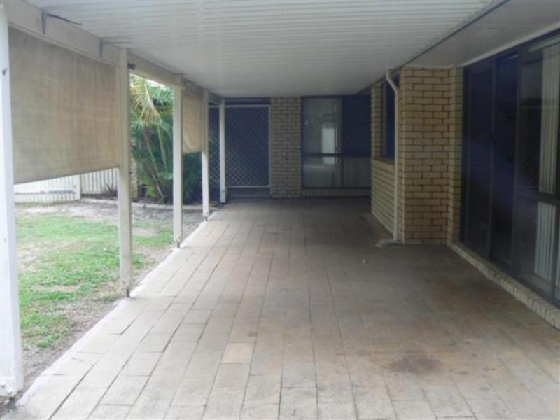 122 Corser Street, Point Vernon QLD 4655