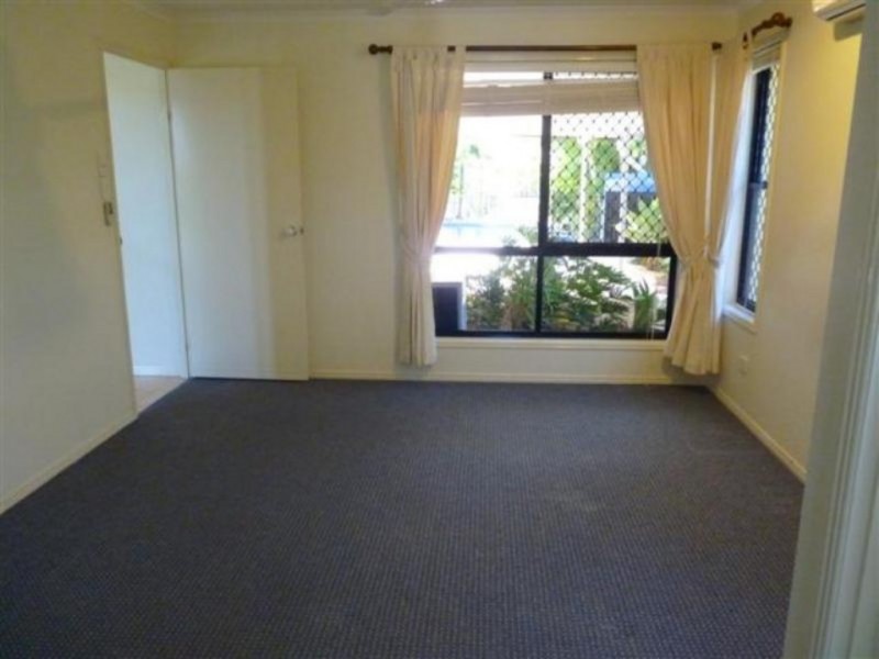 2 Woralie Way, Urraween QLD 4655