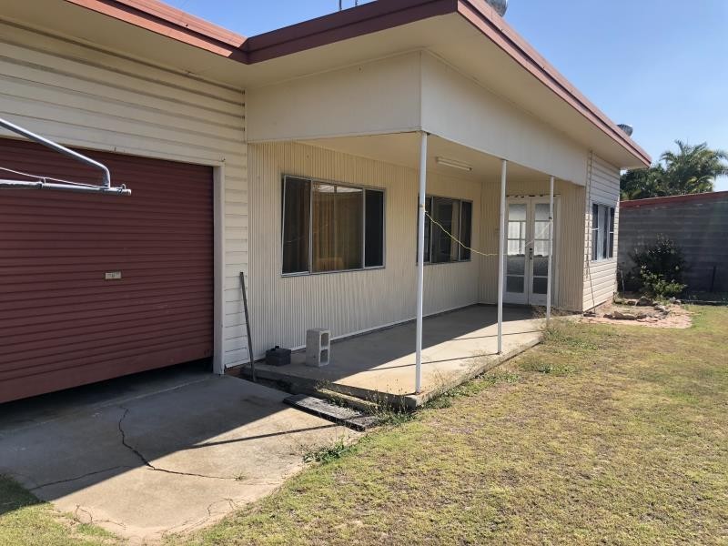 534B Esplanade, Urangan QLD 4655