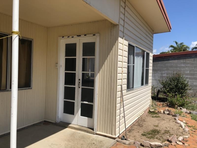 534B Esplanade, Urangan QLD 4655