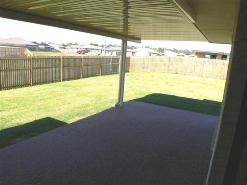 13 Harly Court, Urraween QLD 4655
