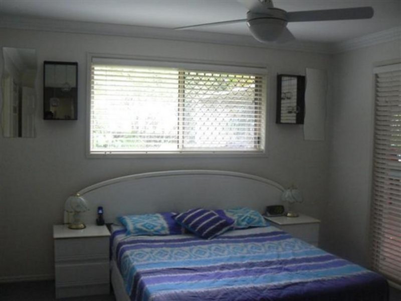 7 Boleyn Place, Torquay QLD 4655 Floorplan