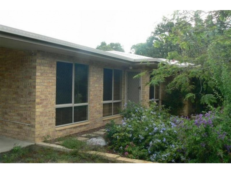 26 Island View, Urangan QLD 4655
