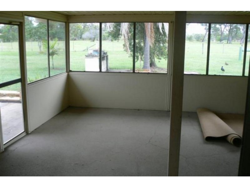 26 Island View, Urangan QLD 4655