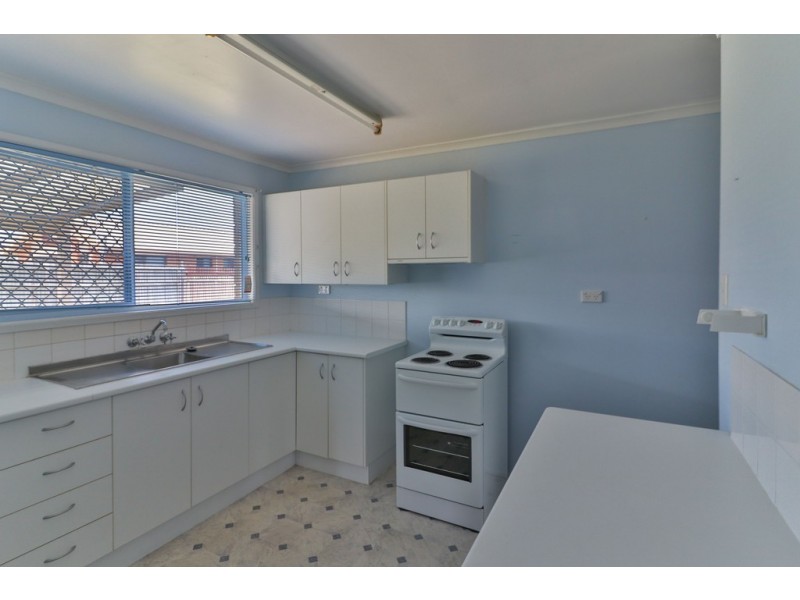 3 Hayworth Street, Point Vernon QLD 4655