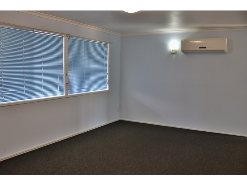 3 Hayworth Street, Point Vernon QLD 4655