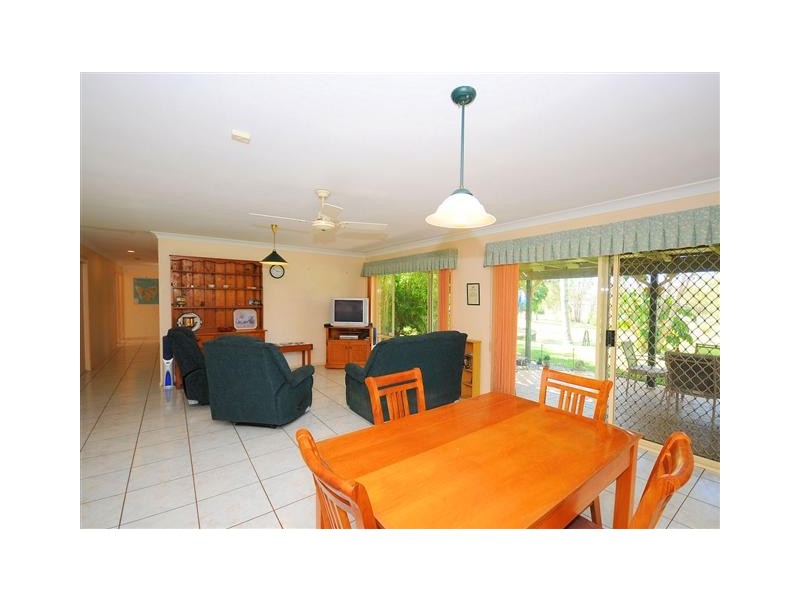 57 Barranjoey Dr, Sunshine Acres QLD 4655