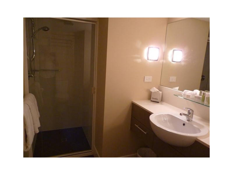 Unit 101/569 Esplanade, Urangan QLD 4655