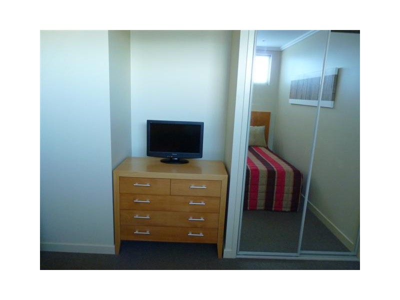 Unit 101/569 Esplanade, Urangan QLD 4655