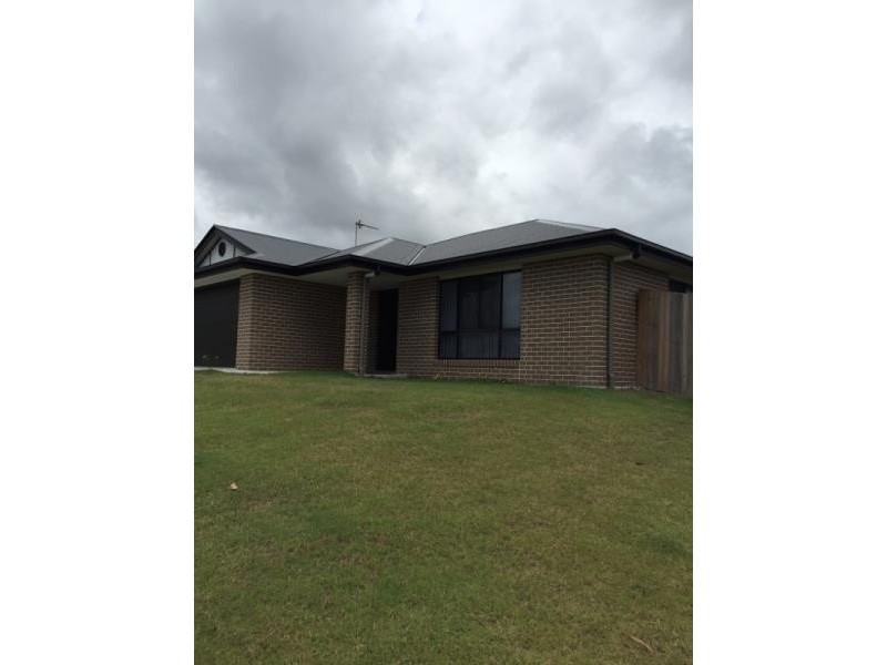 25 Bayridge Heights Drive, Nikenbah QLD 4655