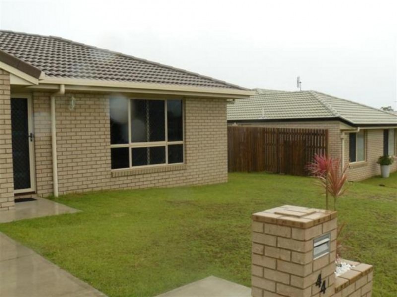 44 Moonstone Drive, Urangan QLD 4655