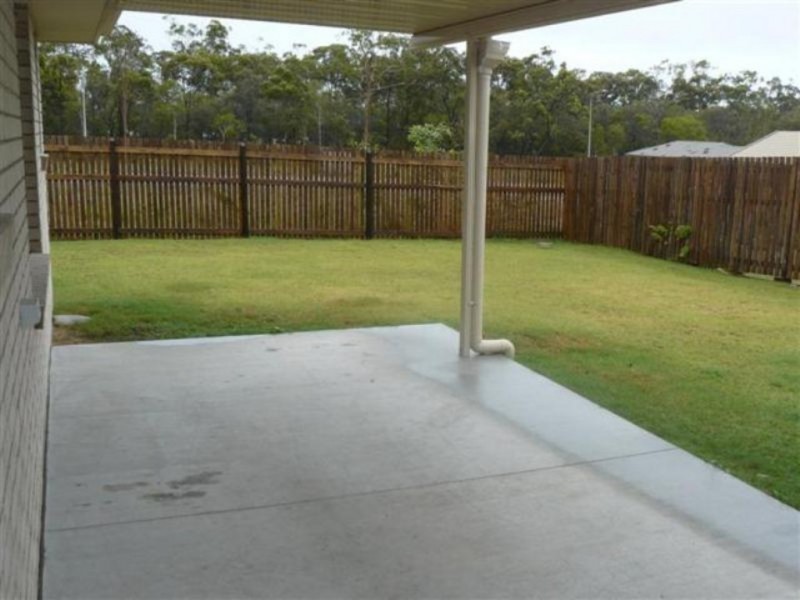 44 Moonstone Drive, Urangan QLD 4655