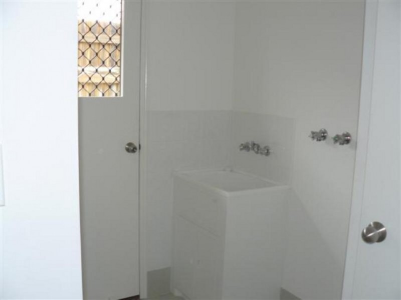 44 Moonstone Drive, Urangan QLD 4655