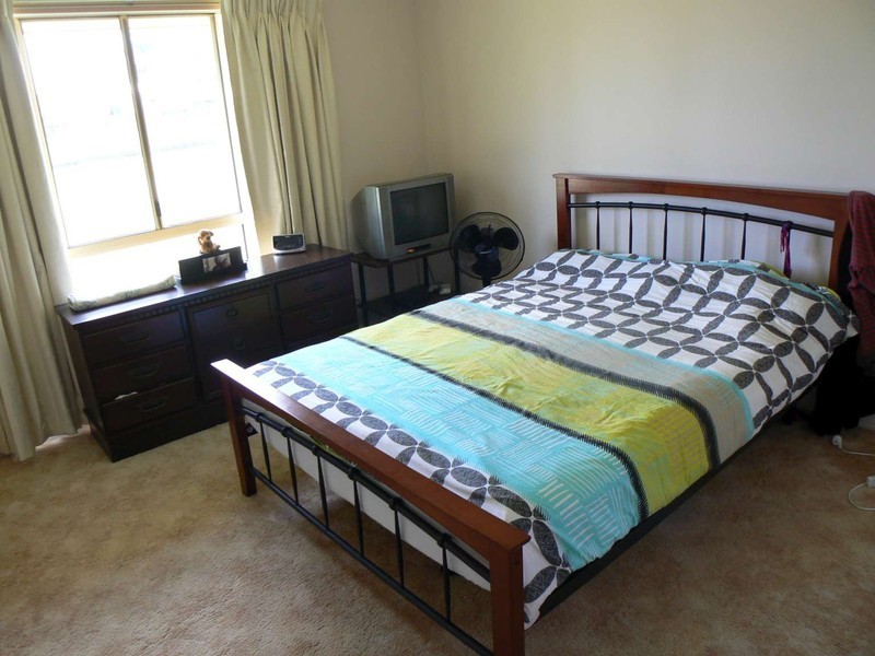 66 Caddy Avenue, Urraween QLD 4655