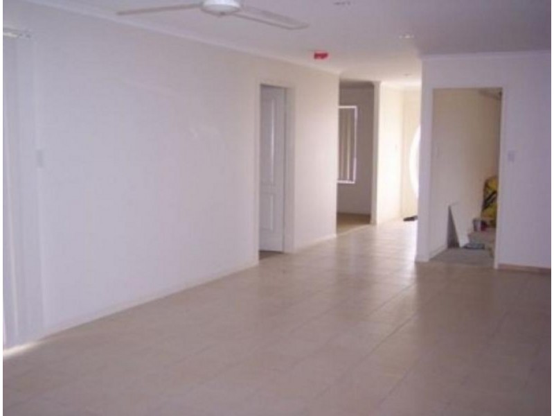 85 Endeavour Way, Eli Waters QLD 4655