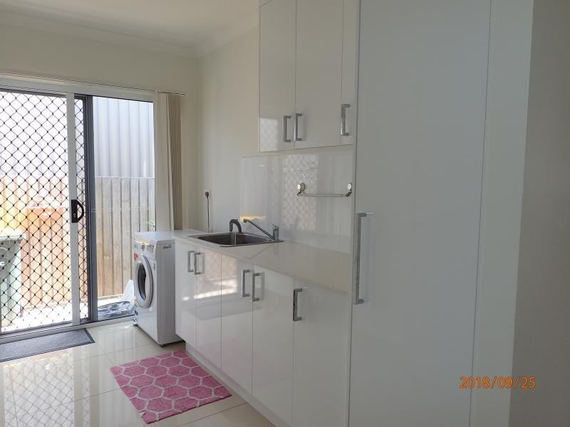 30 Bronte Place, Urraween QLD 4655