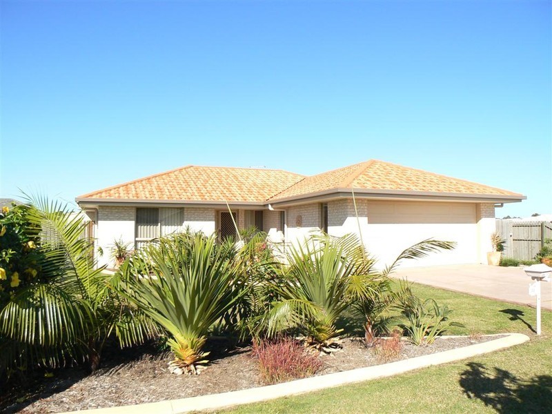 31 Pembridge Circuit, Urraween QLD 4655