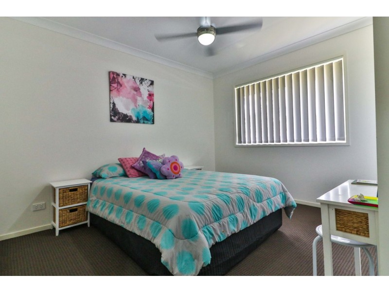 42 Morgan Circuit, Urraween QLD 4655