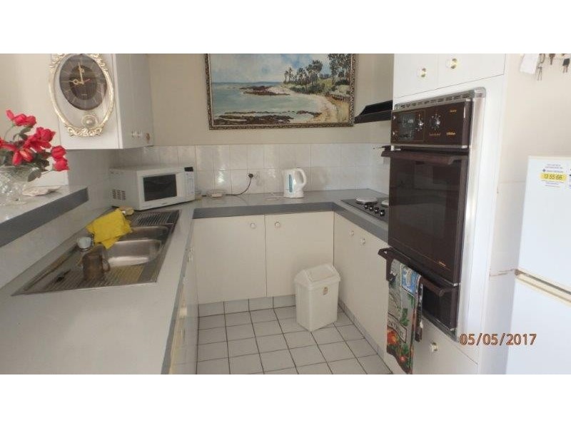 Unit 4/5-6 Ann Street, Torquay QLD 4655