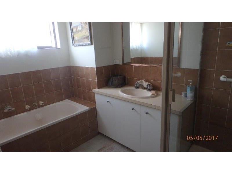 Unit 4/5-6 Ann Street, Torquay QLD 4655