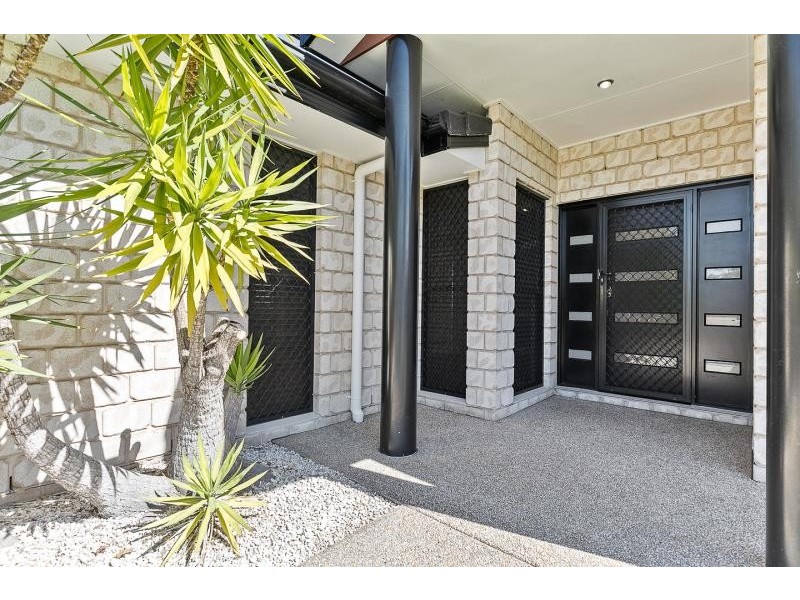 27 Oeanview Street, POINT VERNON, Point Vernon QLD 4655