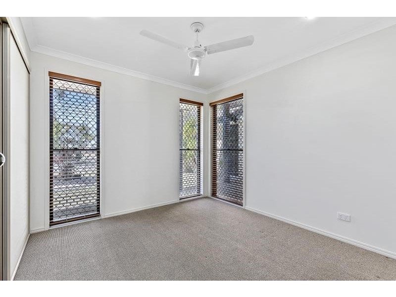 27 Oeanview Street, POINT VERNON, Point Vernon QLD 4655