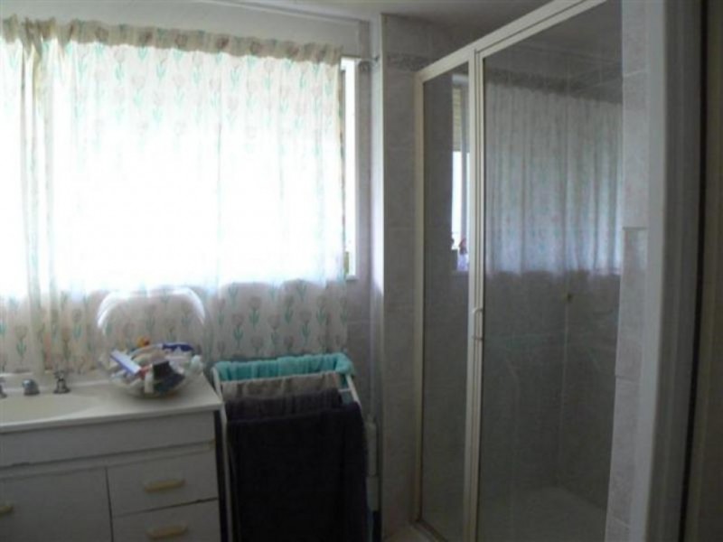 16 Hansen Street, Urangan, Urangan QLD 4655