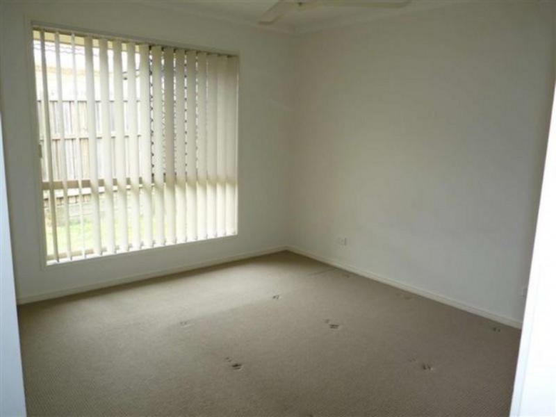 21 Picadilly Street, Urraween QLD 4655