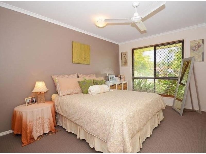 7 Aqualine Drive, Point Vernon QLD 4655