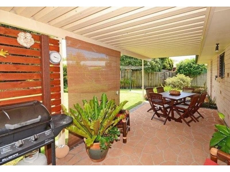 7 Aqualine Drive, Point Vernon QLD 4655