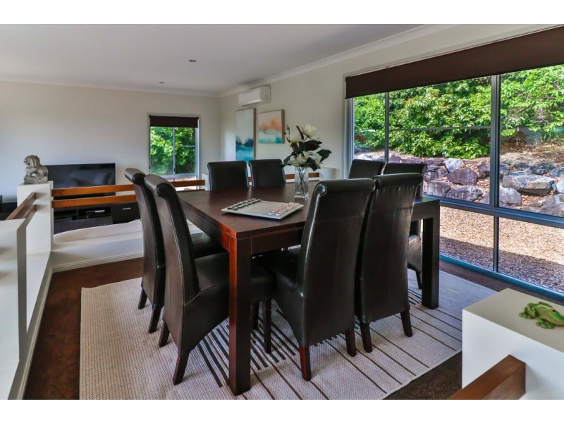 5 Balmoral Court, Urraween QLD 4655