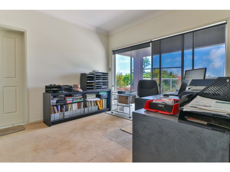 5 Balmoral Court, Urraween QLD 4655