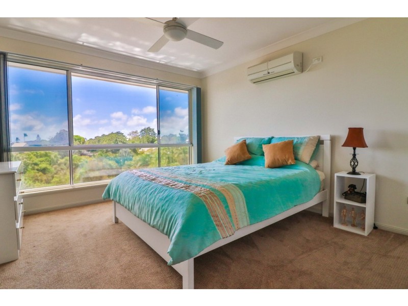 5 Balmoral Court, Urraween QLD 4655