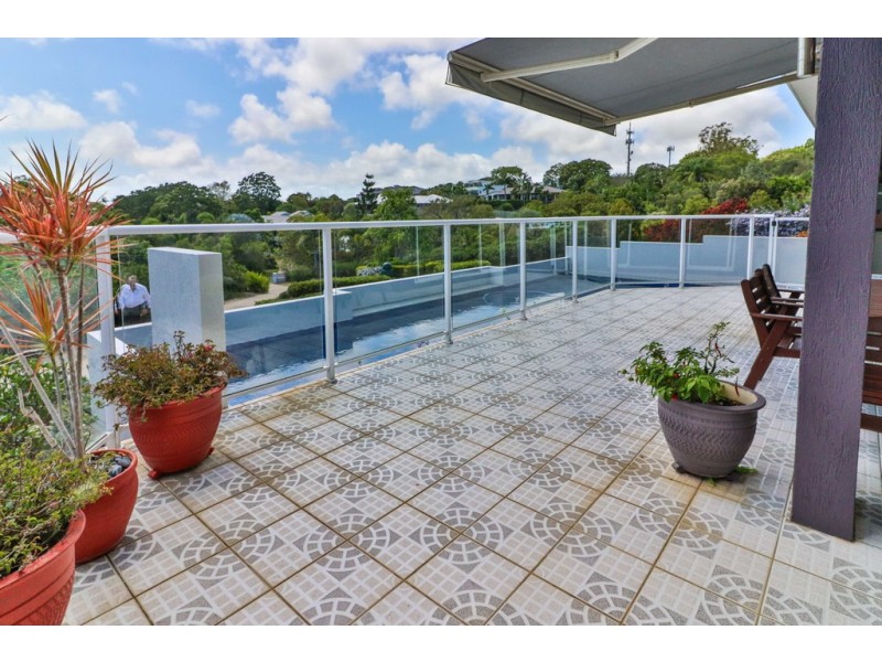 5 Balmoral Court, Urraween QLD 4655