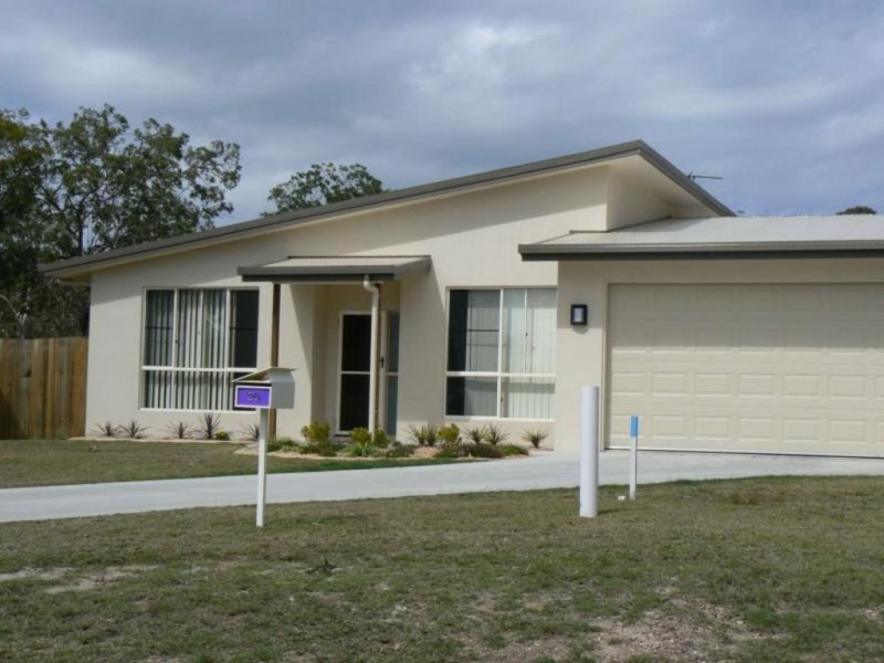 20 Whipbird, Urangan QLD 4655