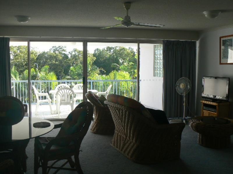 31/386 4th Fl Esplanade, Torquay QLD 4655