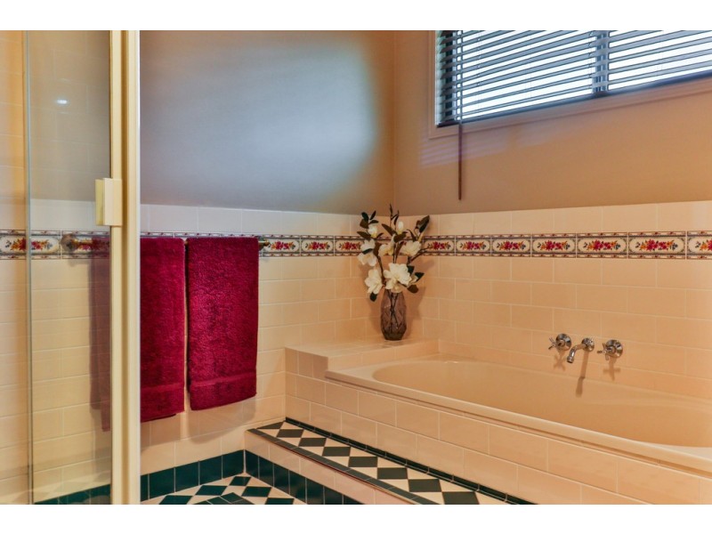 140 Bideford Street, Torquay QLD 4655