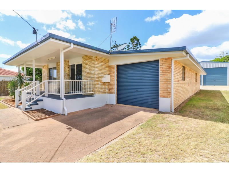 16 Johnston Boulevard, Urraween QLD 4655