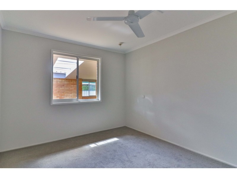 16 Johnston Boulevard, Urraween QLD 4655