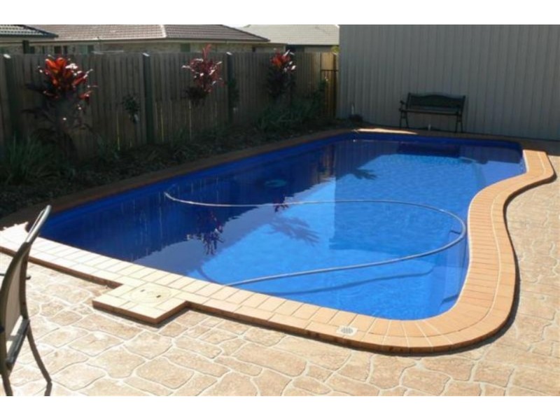 19 Glengarry Court, Kawungan QLD 4655