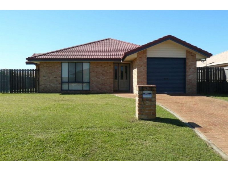 12 Westminster Court, Kawungan QLD 4655