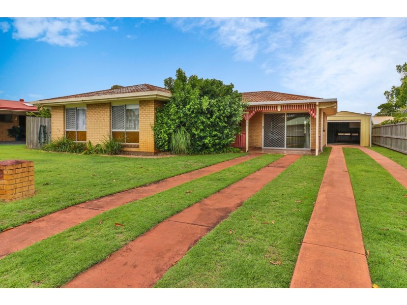 34 South Street, Urangan QLD 4655