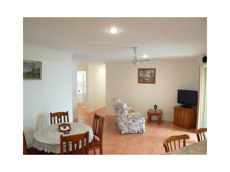 17 Mcliver St, Kawungan QLD 4655