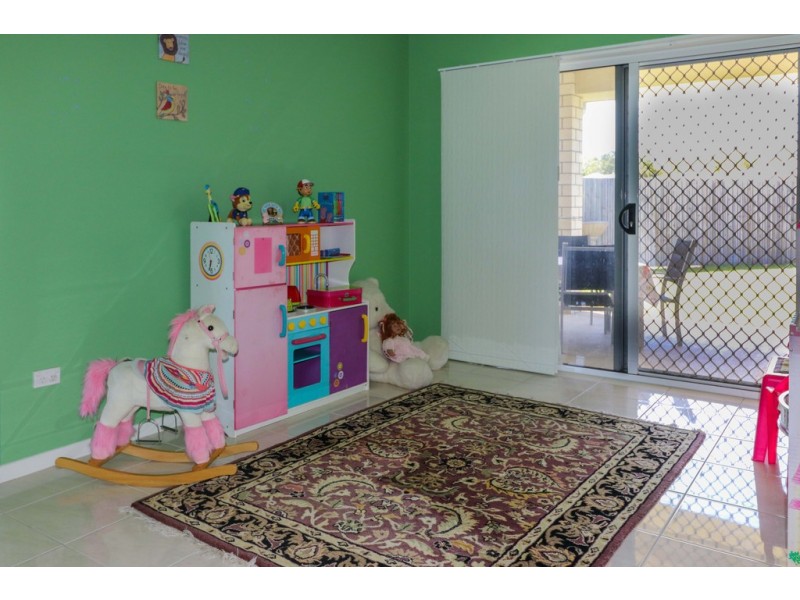 16 Kingsbarn Drive, Wondunna QLD 4655