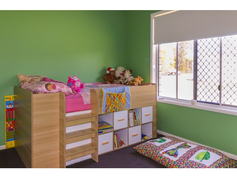 16 Kingsbarn Drive, Wondunna QLD 4655