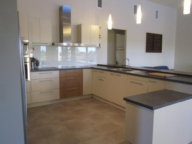 5 Ferryman Close, River Heads QLD 4655