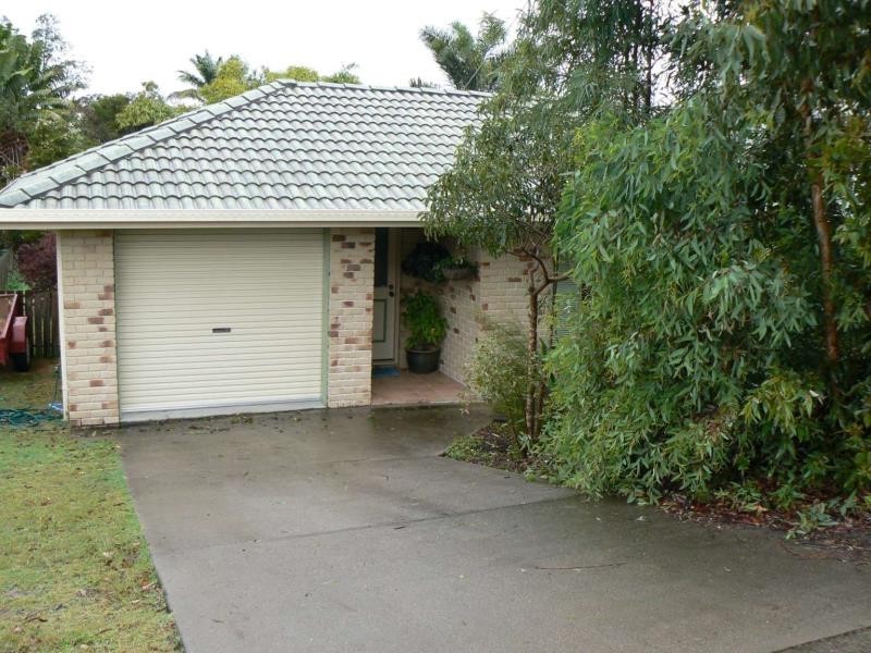16 Winbirra Way, Scarness QLD 4655