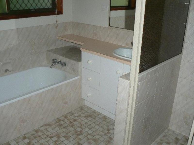 7 Melong Street, Scarness QLD 4655