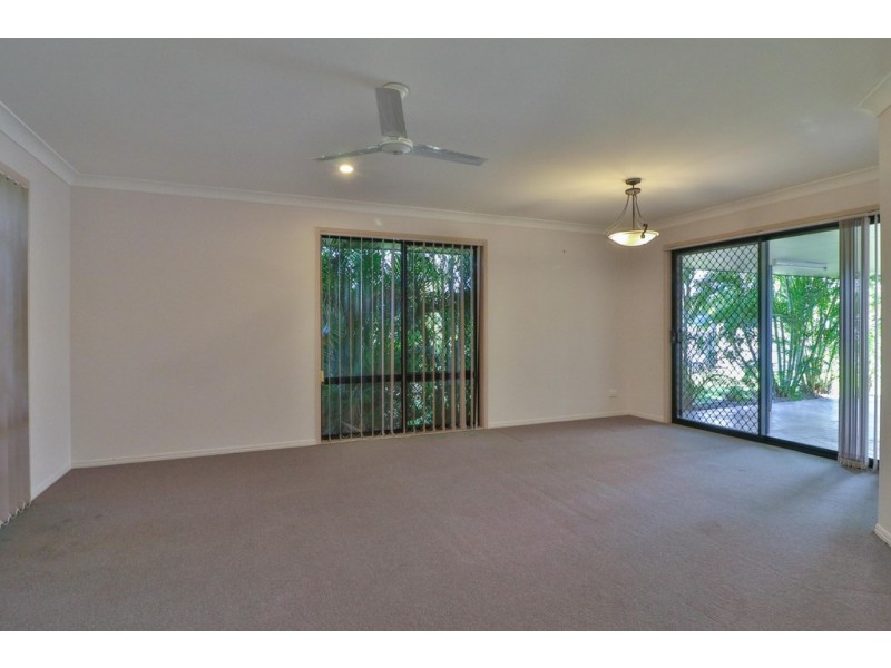2 Parisi Court, Urraween QLD 4655