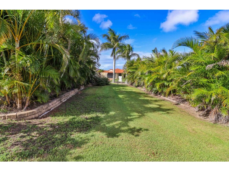 2 Parisi Court, Urraween QLD 4655